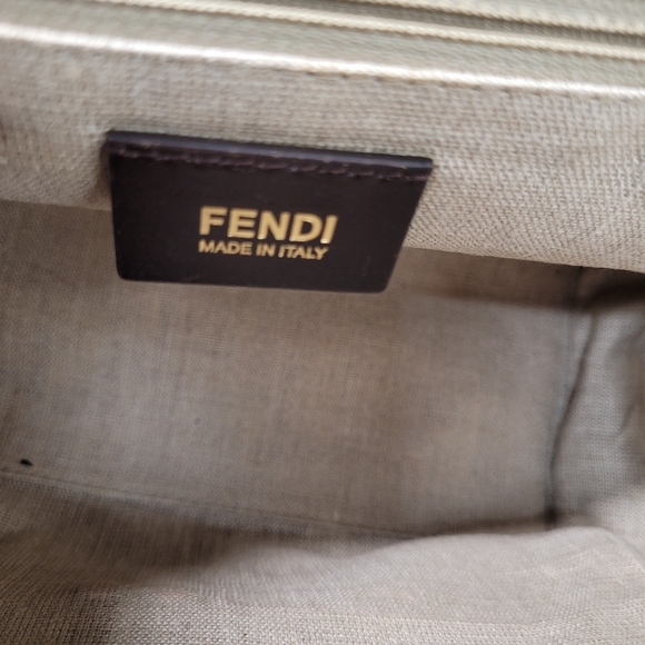Fendi Silvana - Picture 5 of 6